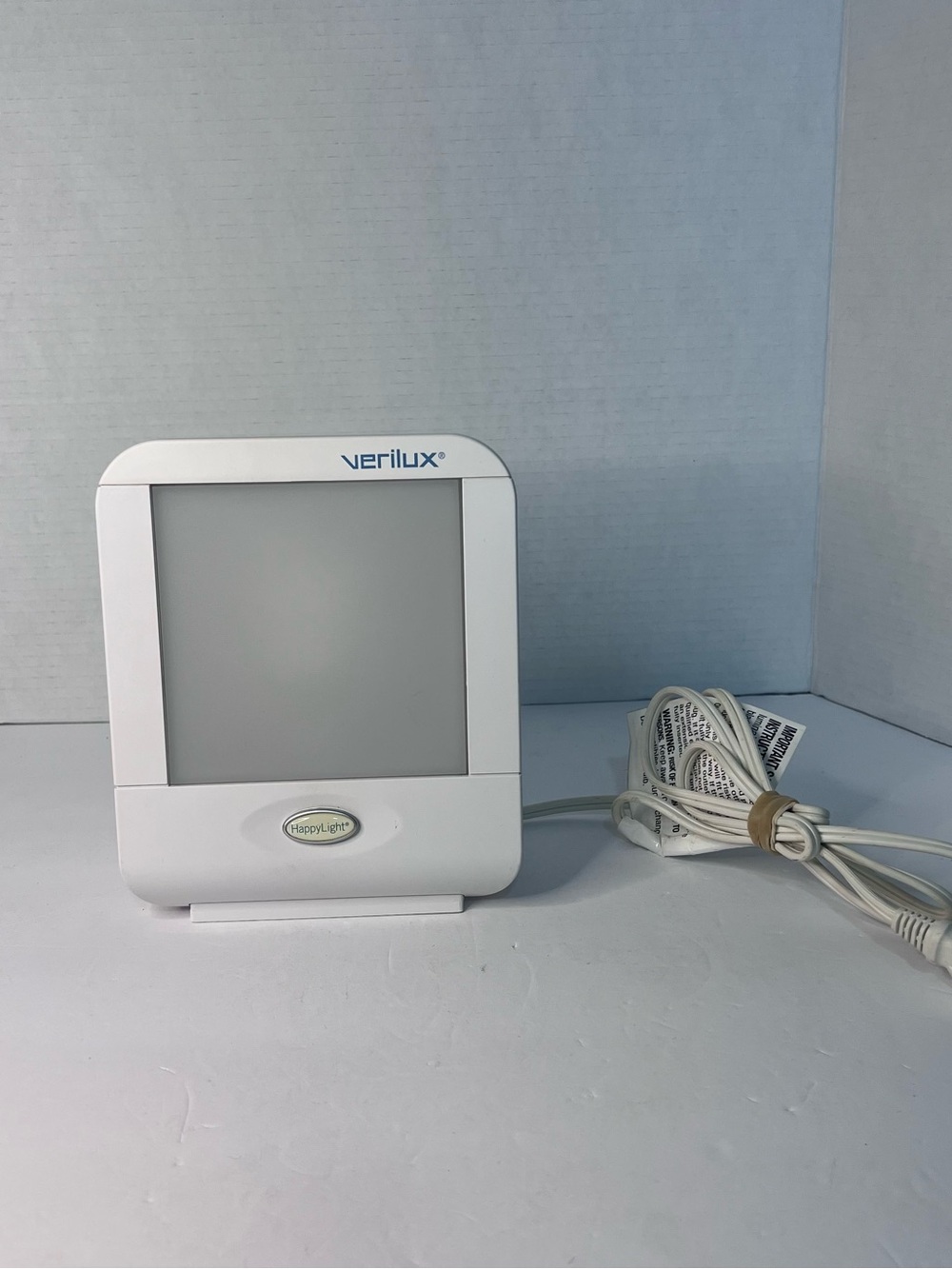 VERILUX Compact HAPPYLIGHT Travel Therapy WHITE LIGHT Seasonal Depression Lamp